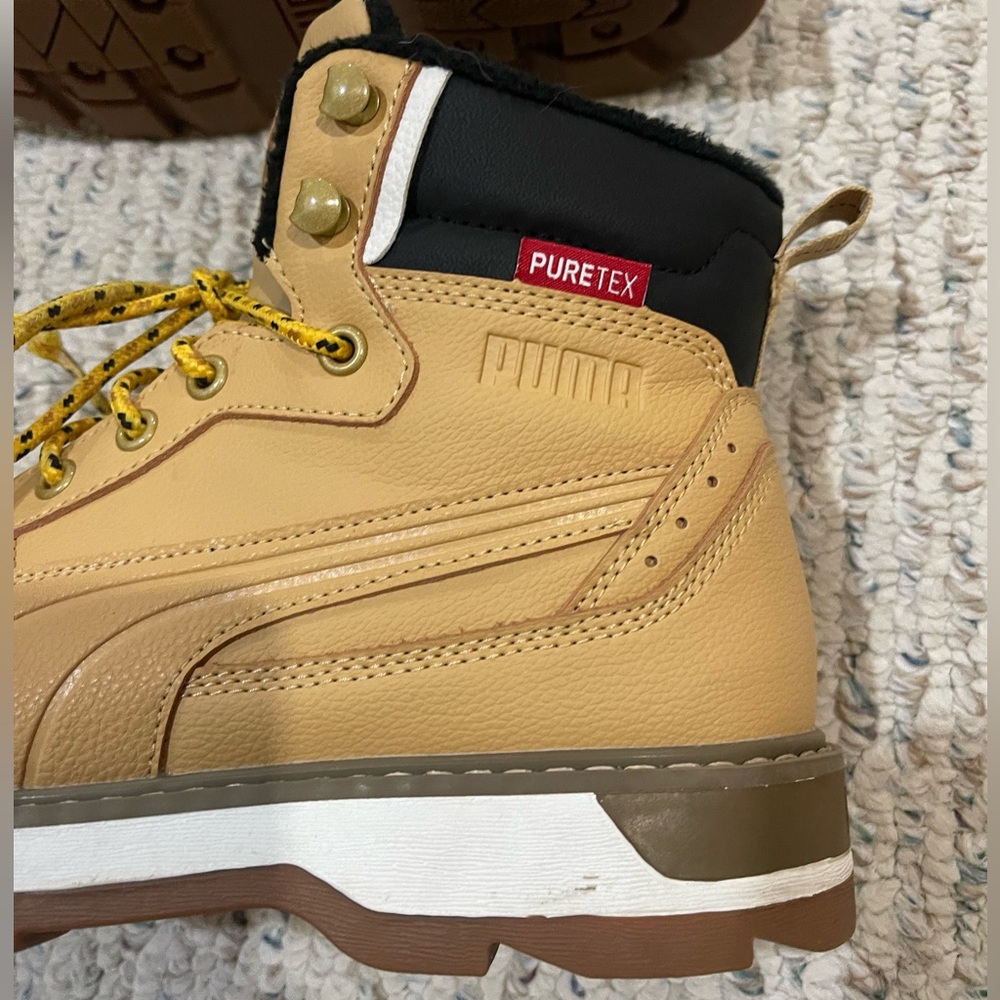 Puma leather boots